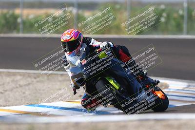 media/Sep-20-2025-TrackDaz (Sat) [[27f0cde673]]/A Group/2pm (Turn 9)/